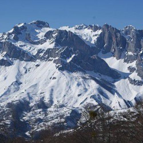 Entorno natural de León perfecto para turismo rural.