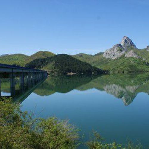 Paisaje natural para una estancia tranquila en los Picos de Europa.