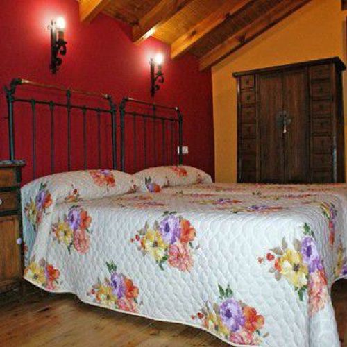 Casa rural con jardín en los picos de europa