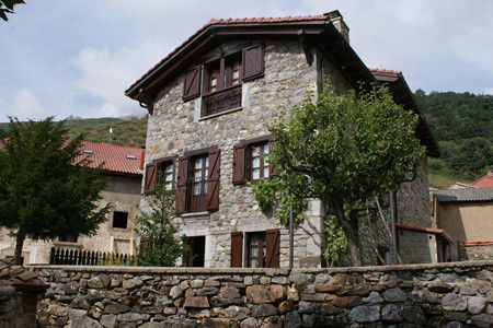 Casa rural en los Picos de Europa El Serenal
